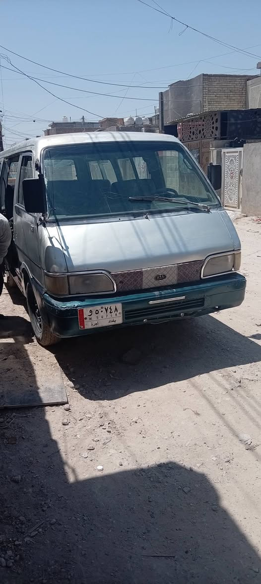 كيا بستا للبيع موديل 94 رقم بغداد كير واكسل ومحرك مكفول السعر ٣٣ وبيها مجال مكاني بغداد حي البساتين رقم ***********
