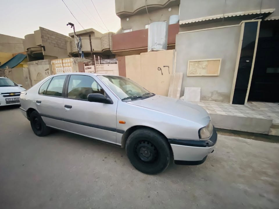 السلام عليكم 
للبيع نيسان بريميرة موديل 1991 
كير محرك شرط بدون ضرر 
صبغ قطعتين جمالية 
شرط الوكالة و التحويل 
كابون بانزين بيها 
السعر 35 وبيها مجال بسيط 
للاستفسار ***********
