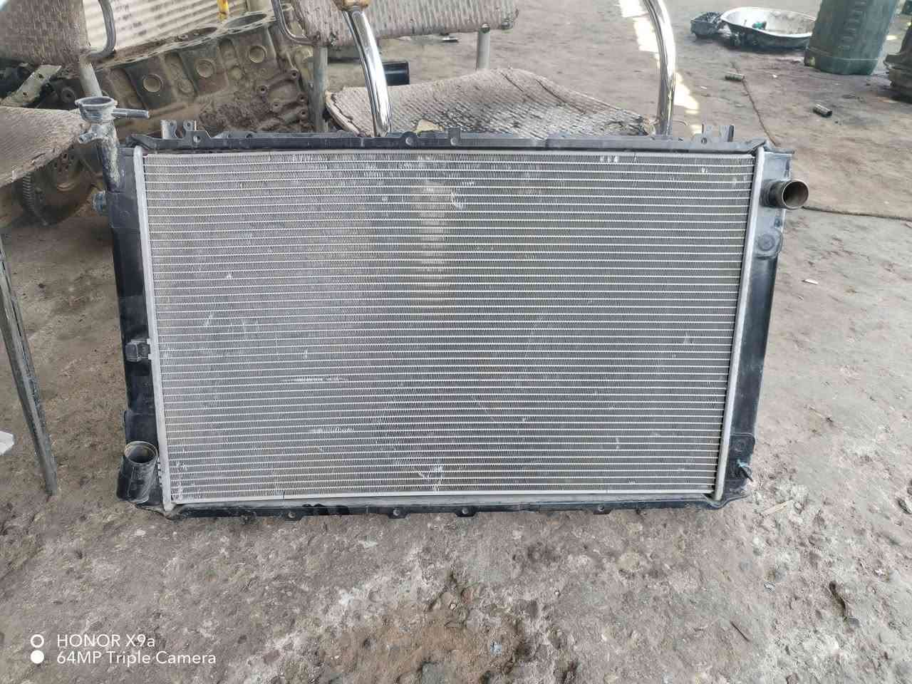 ثلاث راديترات للبيع
باترول ٤٨٠٠ اربع سراوات
باترول ٤٥٠٠ بخاخ اصليه
باترول كاز مربعه
كلهن نظيفات جدا
***********  الي رايد يتصل علئ هذا الرقم
