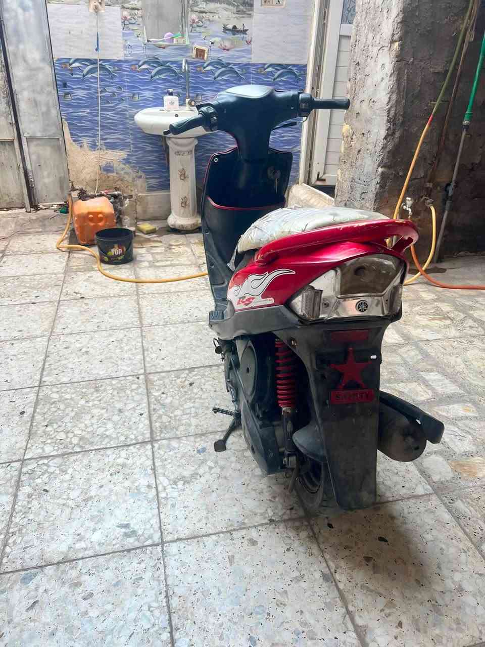 دراجه ماكس عدله البيع بيه نفس شياء قليله دراجه شغاله سلف وهندر مكينه ناعمه مابيه اي شي مجرد العيون والخلفي سعره خاص او خابرني ع رقم ***********
