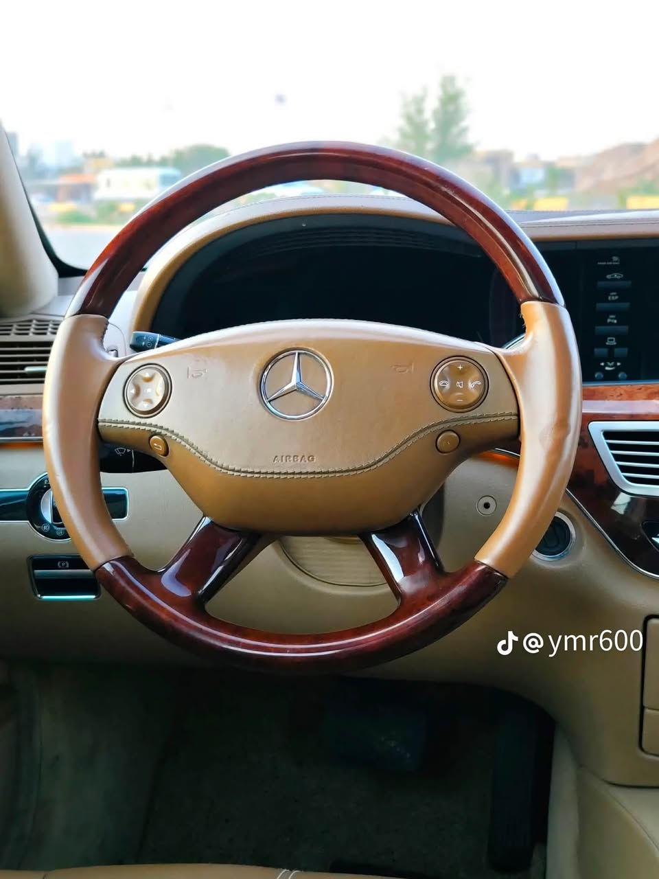 مارسيدس 2008
تحفه  S350L
حجم محرك V6
باب طويل
قطعه صبغ وحده فقط الباقي مكفول رقم بغداد تحويل ثاني يوم 
175 بيه مجال 
للاستفسار الاتصال على الرقم
***********
