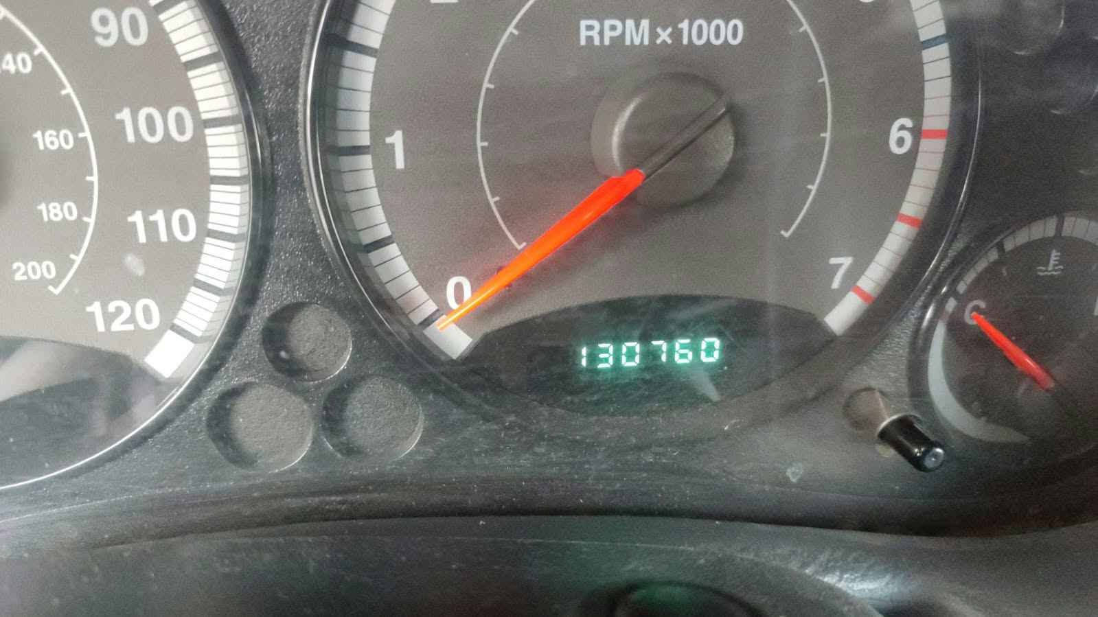 جێب 2007 کلین 💥
بێ لێدران بێ بۆیاخ 💯
130000 km ڕۆیشتن 
گێڕو مەکینە وکارەبایی بەشەرتە ✔
ڕەقەم وسەنەوی نوێ بەناو خۆمانە ➯
دەعامی بۆ دەعامی بەشەرتە ➯
دینار مەسروفی تێدانیە ➯
چوارتایەی نوێ .✔
گێڕ ئۆتۆماتیکە ➡
سەیارەی ماڵە ودەمێکە لای خۆمانە ✔
*********** واتساپ
شوێن هەولێر أربيل, العراق
