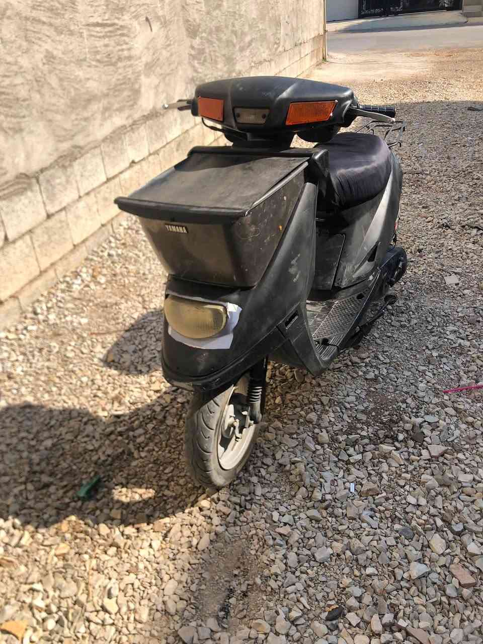 کاکە سڵاوی خواتان لێبێ ئەم ماتۆڕە بۆفرۆشتن جۆری ماتۆڕ یامەهایە هەموو گیانی یشەکات ماشەاللە زۆر زۆر بەقوەتە بەشەرتی ئەوە ئەت دەمێ پێشی پێبکەی لەقوەتی خۆی بێزارە مکەبەرەشی پێوەیە لەمسەجەلێکی کەمە بەس یەک تایەی پێشۆی ئەوێتماباقی بەشەرت
نرخی:180هەزارو یەک تۆز مەعامەلە
شوێن:سلێمانی
ژ:م(***********)
گۆڕینەوەش ئەکەم لەگەڵ ماتۆڕی ێرانی

