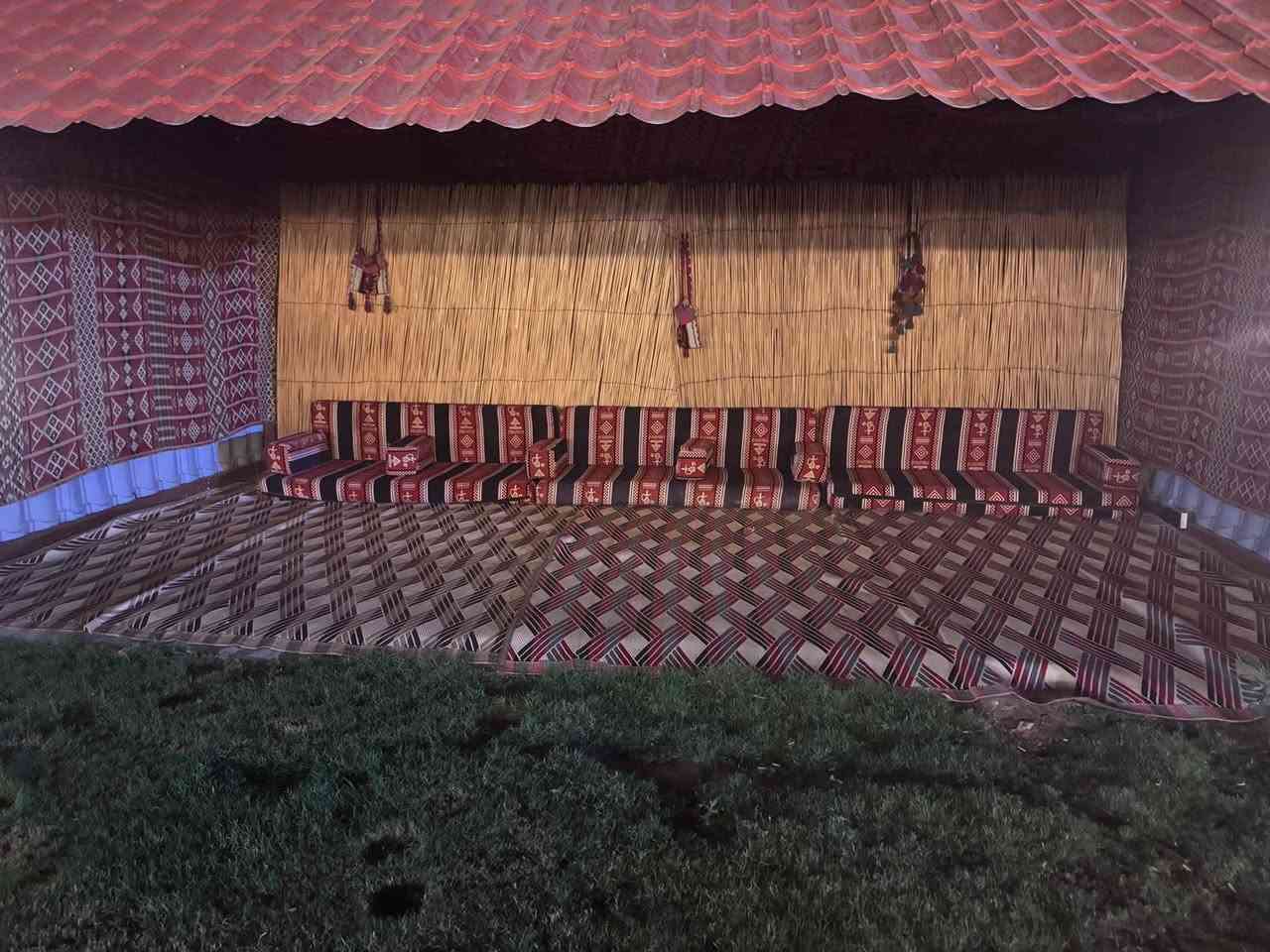 متوفر اليوم مساي بعيثه التواصل على هاذا الرقم ***********
