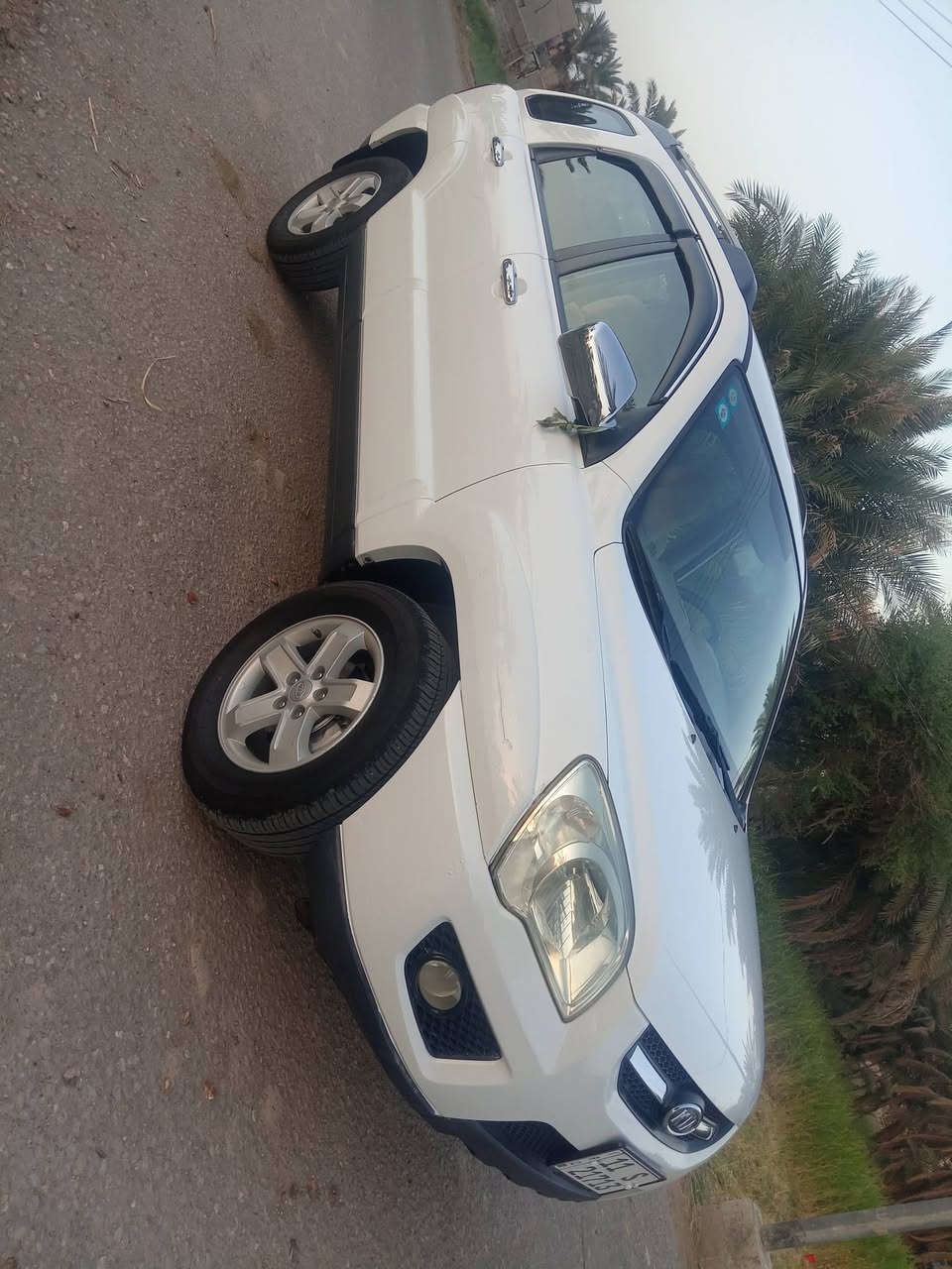 السلام عليكم كي سبورتج خليجي
  موديل 2010 # سياره تبريد حدادي تخم تاير جهازه من كلشي #مكينه 2000دوش  السنويه ال2028بسمي تحويل مباشر بيه ثلاثه قطع بارد مرافق بل سونار   السعر 115$$ بيه مجال رقم المبايل***********المكان الديوانيه طريق السنيه السياحي الاستفسار إتصال عل رقم
