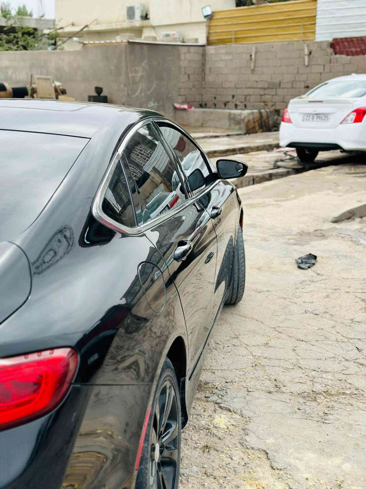 بسبب الوعود الكاذبة  اعيد النشر اتحده البصره بنظافتها
اخوان 200c مديل 16  موصفات السياره  مكينه 2400
LlMlTED  سياره بانوراما شاشه كبيره كشنات كهربائيه ستيرن تدفئه كشنات تدفئه تبريد قطعتين مثبت سرعه  
سياره بيها جاملغ وراجع بارد بدون صبغ 
سياره جاهزه هزه وفحص وسنويه باسمي انا سنويه تخلص 2031  تريد تحول وكاله جاهز. 
مكان سياره بصره 
 
***********
