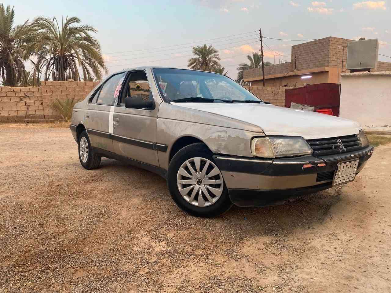 السلام عليكم للبيع أو المراوس حسب القناعة أعتذر عن الاقساط والوعده..
بيجو  فرنسي 405 اللون أصفر شمباني موديل   92 كابريتا أنسى صرف البانزين بدون حادث
رقم صلاح الدين الماني شرط التحويل 
گير ومحرك شرط 
صدر أمامي خلفي جديد 
تخم تاير جديد
سنتر لك شغال جوم كهربائي 
لايت زنون بكات اشاير كلها شغاله 
مسجل أربع سماعات 
المكان صلاح الدين قضاء العلم سمرة
السعر 26$ ورقه وبيها مجال قليل 
***********
