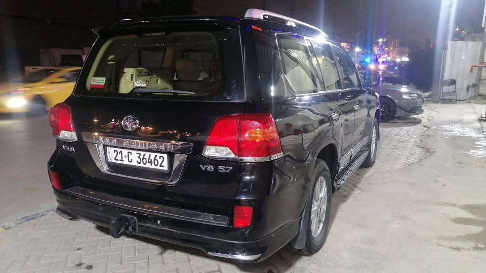لاندكروزر VXR • ٥.٧ V8 • رقم سليمانية