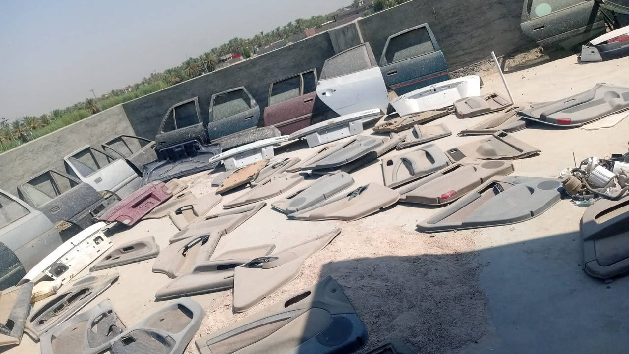 السلام عليكم غراض انواع سيارات قديمة لبيع شلع مكان الفلوجة رقم الموبايل ***********.    غير متواجد عل فيس فقط اتصال
