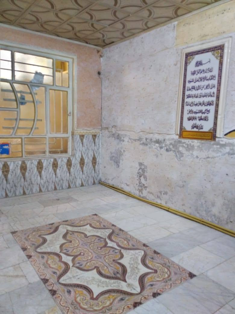 نصف قطعة للايجار قطاع 50 قرب خدمي الاورفلي
***********
