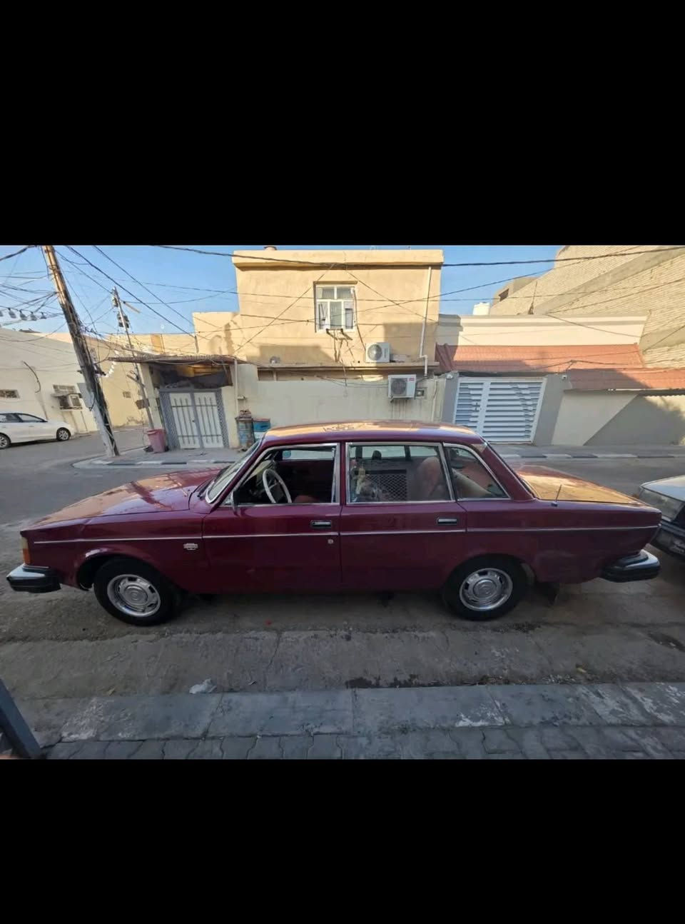 السلام عليكم ورحمة الله وبركاته
للبيع فولفو مديل 1978

حجم 244 ملقب ابو شوارب

مكينه وكير خير من الله

رقم دولي بغداد ب سمن شخصين

منضومت تبريد جديد

السيارة دواخل أحمر جلد

السيارة جاهزة من كل نواحي و لمن تاخذ ما ذب عليه فلس احمر مكان النجف سعر اتصال بيك خير وتدلل رقم ***********
