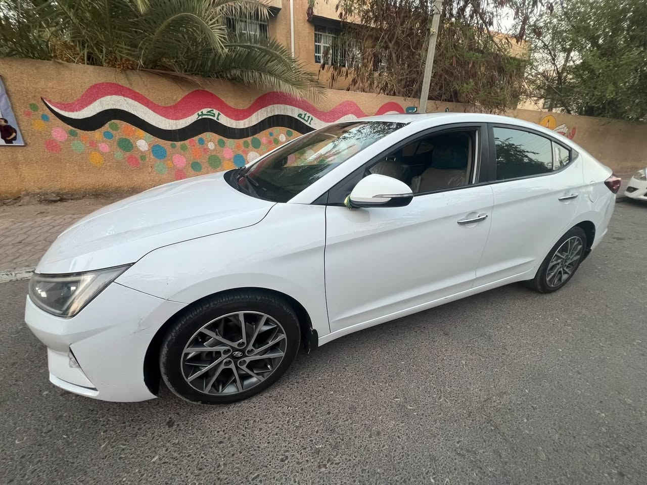 سلام عليكم النتره 2020خليجي
فول مواصفات ماشيه 135 كيلو 

سياره كير مكينه كفاله حداديه كفاله 

كفاله من الصبغ وتبديل عده مكانين بارد 

مكاني واسط الكوت الجديده

***********
