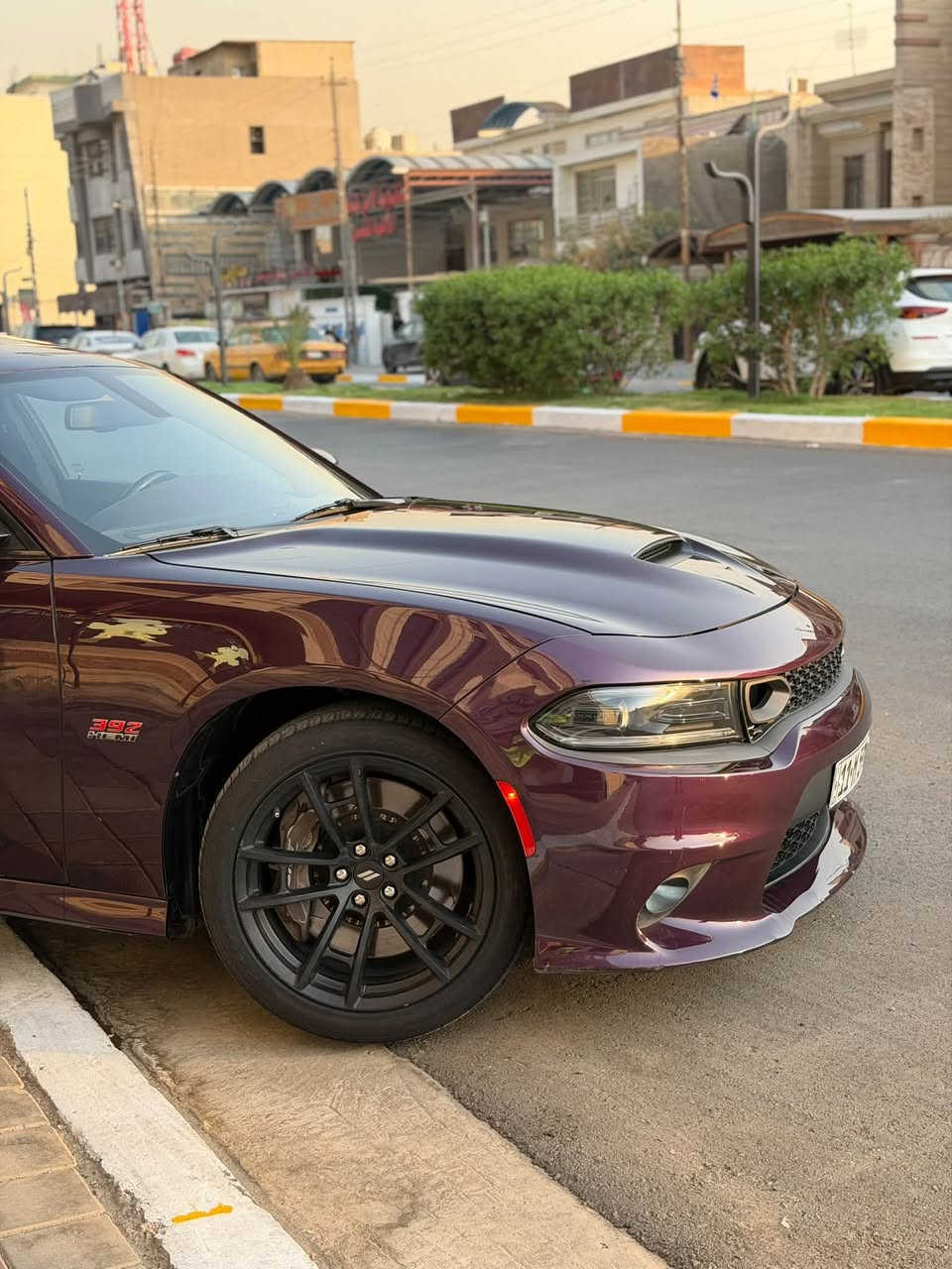 جارجر 2021
سكات 6400
حادث بابين وجاملغ بدون دواخل 
فول فتحه خزن ميموري نقط عمياء 
فول للاخير عده الرادار 
كير مكينه صدر تبريد كله مكفول ع وضع الشركه 
رقم بغداد بسمي تحويل ثاني يوم 
السعر / 210 وبيها مجال
بغداد حي البنوك /  ‭***********‬
