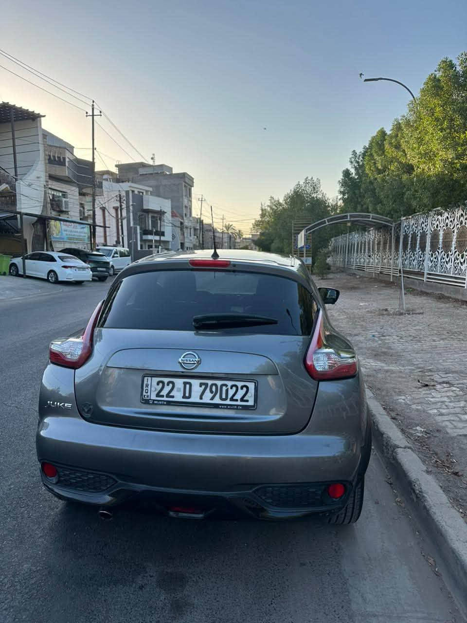 للبيع نيسان جوك فول مواصفات
✅ موديل 2018 خليجي 

✅كشنات جلد

 ✅ محرك 1.6 لتر اقتصادي

 ✅ ناقل حركة أوتوماتيك CVT

 ✅ دفع أمامي

 ✅ مصابيح LED نهارية

 ✅ تكييف ممتاز

 ✅ مرايا وزجاج كهربائي

 ✅ نظام ABS ومانع انزلاق

 ✅ حساس نقطه العمياء 

✅ كاميرات ٣٦٠ درجه محيطيه 

✅تدفئة بالكشن 

✅انضمه قيادة + تحكمات سرعة

 ✅ بانوراما 

 ✅ اللون رصاصي مميز والويل دخاني سبورت 

 ✅ السيارة نظيفة وماشية 26000  KM حقيقي

✅ويل سبورت اسود 

✅ رقم اربيل وب اسمي وجاهز للتحويل ومكانها بغداد 

🛑 جاملغ خلف السائق بيه بارد شبر وبيها رصعتين بالباب مال السكن (( اخوان السيارة مكفولة من الصبغ ))

✅كفاله عامه بالمحرك والتبريد وكلشي 

💵 سعرها : 118 ورقه وبيها مجال بسيط كووولش

ما اجاوب على الفيس فقط اتصال اعتذر منكم اخوتي

‎📞 للاستفسار: (***********)
