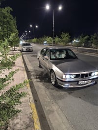 بي ام دبليو ٥٢٠ • موديل ١٩٩١ • جير عادي