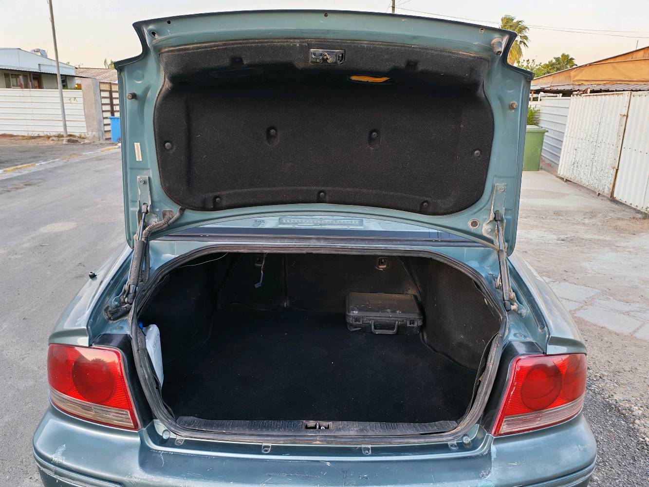 سلام وعليكم
سوناتا وفود 2005 محرك 2700 V6 كير اوتماتيك تبريد شغال رقم بغداد العنوان:بغداد حي الجهاد السعر:58 وبيه مجال للشراي
الرقم:***********  فقط اتصال