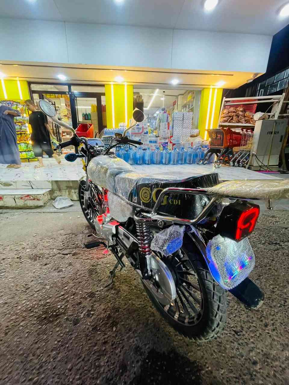 للبيع سيفان موديل 26 مستخدم 21 يوم
بصمات 2 سويجات 2 جاهزه دراجه زيرو زيرو 
مكاني تكريت تقاطع الساعه 
ابو ال850 لا تخابر ولا تصلني سعرها 940 وبي حك الجيه
للاستفسار ***********
