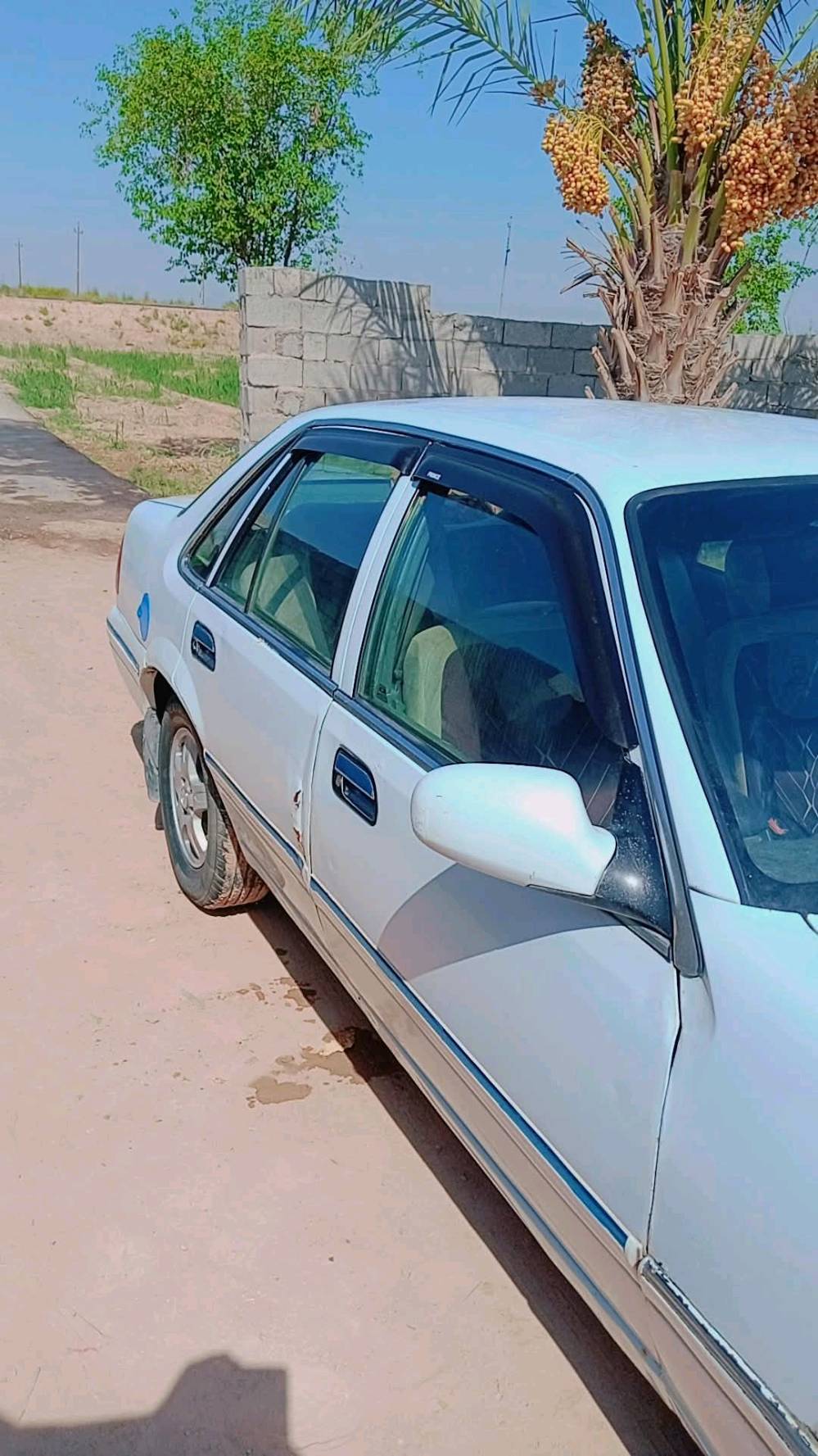 يالله السلام عليكم
برنس فراشة موديل96
مكينة وكير حلوات
هزه جديده 
جام كهربائي
سنتر لوك 
رقم انكليزي بغداد باسمي
تحويل ثاني يوم
باتري جديد
كهربائيات كلها شغاله
السيارة نظيفة وحلوه ماعده طخه بسيطه بالباب الخلفي
مكان السيارة بغداد طريقة بعقوبه القديم الشاعورة قرب مدرسة الزهور الابتدائية
رقم صاحب السيارة ***********
السعر 35 وبيها مجال بسيط السيارة احلى من الصور 
شنو سعة المكينة بالضبط؟ 1.3 لو 1.5 لو غيرها، واذا بيها تبديل/تعديل من قبل؟: 
1800
شكد ممشايتها تقريباً؟ وهل العداد شغال لو متبدّل؟: 
37الف
بيها أي شغل يحتاجه المشتري هسه غير الطخة البسيطة، مثل صدامات/بواجي/راديتر/تواير؟: 
طخه بسيطه بالباب الخلفي 
السيارة للحجز والمعاينة وين بالضبط ببغداد، ووقت الشوفة متى يناسبك؟: 
موجود بكل وقت
سبب البيع شنو، والسعر النهائي شكد إذا الشاري جاد؟: 
محتاج فلوس ضروري 
