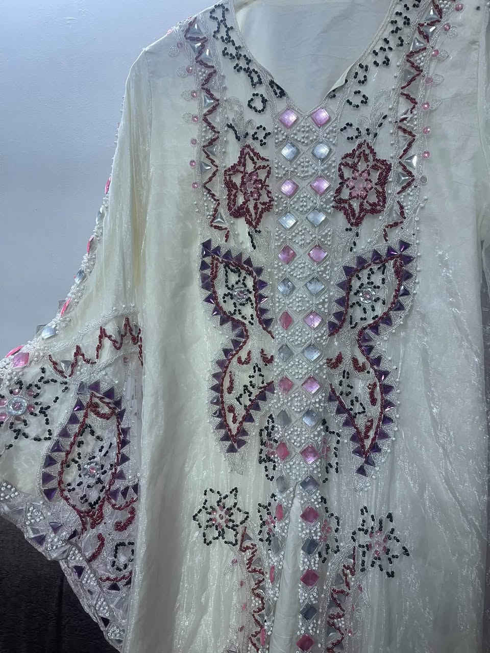 ملبوس مره وحده • مناسبات • عرايس