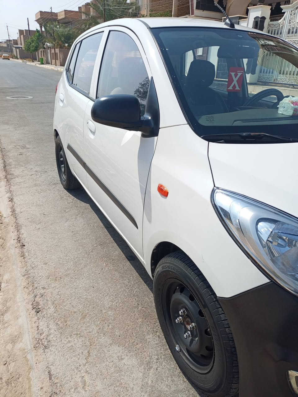 موديل 2015
محرك 1200ما مفتوح

ماشية 76500 كيلو

خليجية

بيها ضربتين جاملغ امامي اليسرى

وضربة خفيفة من ورة جاملغ اليسرى

تخم تاير جديد

السعر 60 ورقة وبيها مجال
الرقم اسيا
***********
