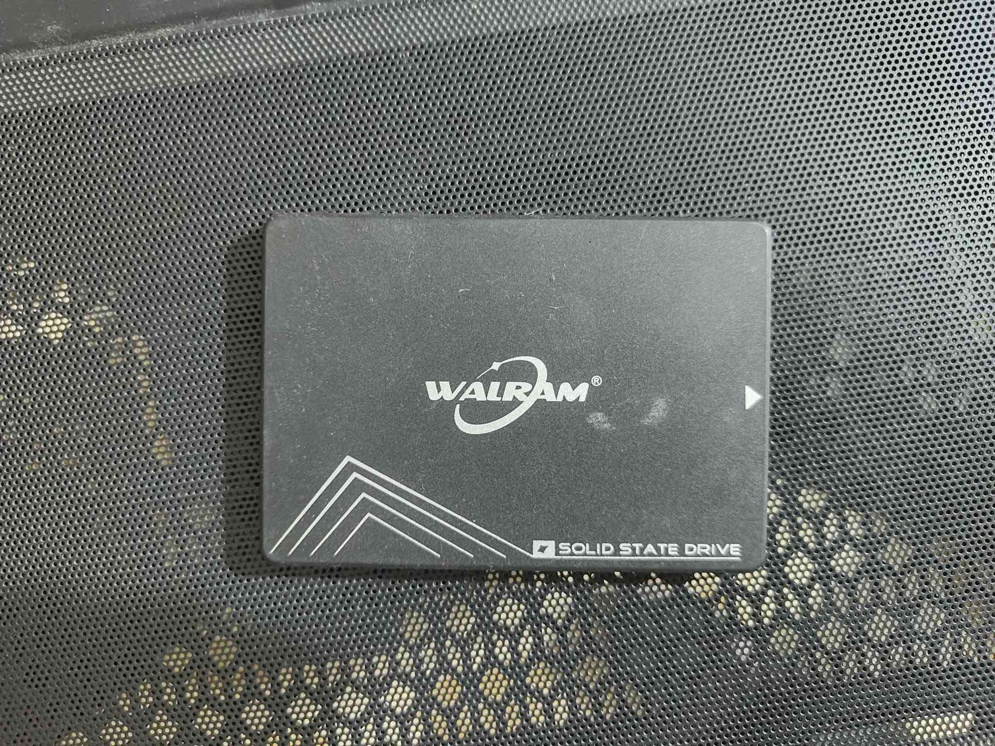 معالج i5 9600k • مذربورد Z390 • شاشة شاومي 34