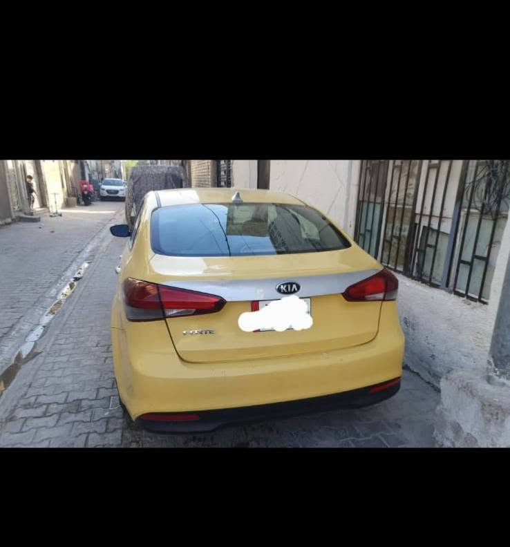 السلام عليكم فورتي موديل 17 وارد امريكي صور الحادث بالمنشور وبيهه بالعراق جاملغ امامي عكس السايق سيارة جاهزة كبل للشارع رقم وهزة جديدة بسمي مكاني بغداد العماري قرب حي النصر الشراي يتصل ***********
