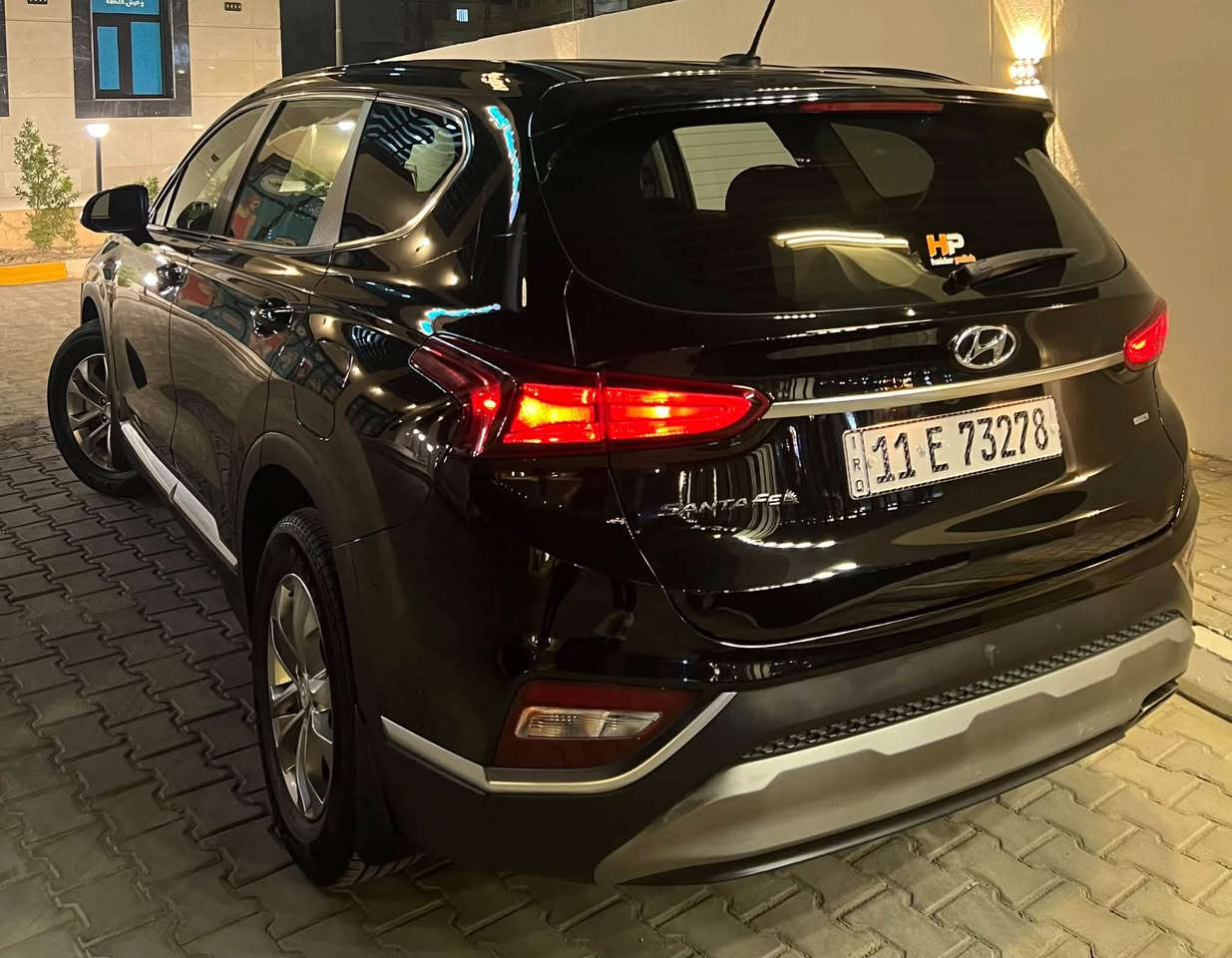 السلام عليكم 👋🏻
HYUNDAI SANTAFE  هونداي سنتافيا 
موديل 2020 
اللون Black 🖤
الممشى 70 Mi 
رقم جديد هزة جديدة سنوية اصدار جديد 
فقط تكلفك نقل ملكية بأسمك .. 

مواصفات 
شاشة كبيرة.ويل كب.رادر امامي.توقف ذاتي.كامرة خلفية.حساسات امامية.لد امامي زنون.سايد بريك بصمة.تحكمات جهتين.اوتو هولد.تحديد مسار .
 
حادث فقط دعامية امامية ومبدله اصلية نفس اللون 🖤
السيارة بدون صبغ بدون شاصي بدون لغد بدون ايرباك 
محرك سليم 
كير سليم 
صدر امامي وخلفي جديد
تبريد ثلج 
مسويلها ادامه كاملة (نوزلات .بلكات فيتبم اصليات ) بولش+حمام السيارة صلوات حلوة ونظيفة وكلشي بلادي ع وضع شركة..
دهن شركة اصلي مبدللها قبل يومين ..
بنزين محسن +سوبر اديرلها سيارتي استخدام شخصي سنوية بأسمي 

عنوان السيارة بغداد العامرية شارع المنظمة 
تلفون 📞 *********** 
السعر  155 وبيها مجال للشراي بسيط انشاء الله
