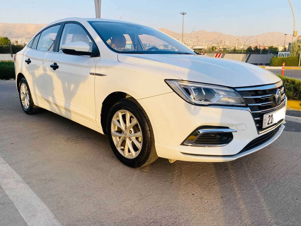 MG 5
مۆسەفات کۆنفۆرت
مۆدێل2023
39هەزارکیلۆمەتر ڕۆشتوە
یەک پەڵەکارتی هەیە
سەیارەکامل جوانکاری بۆکراوە
ماڵی دۆستە
نرخی 98گەڵاو مەجالی کەم
ژم*********** السليمانية, العراق
