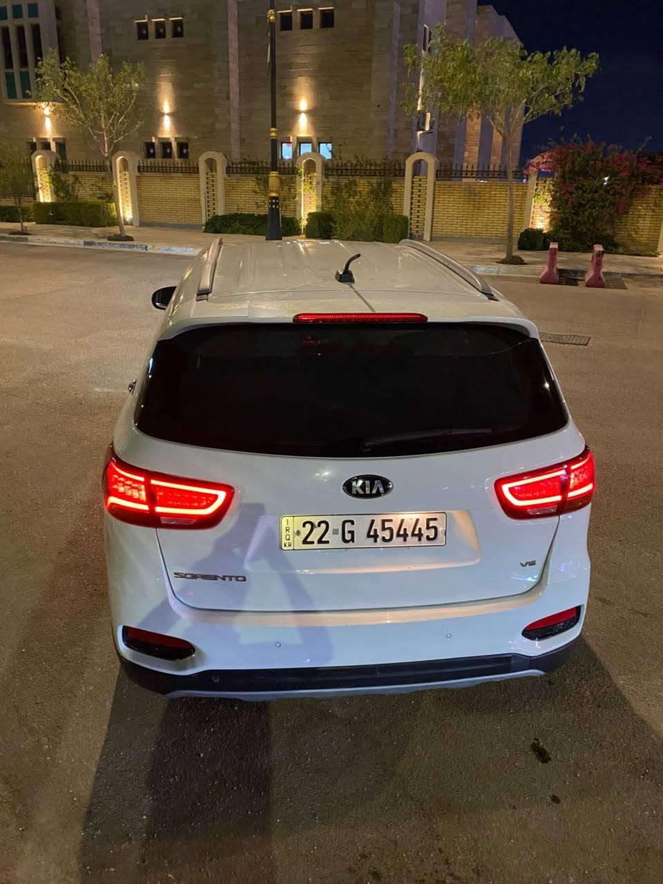 سلام عليكم
سورنتو للبيع موديل 18 خليجي
مكفوله كفاله عامه عدا 3 قطع بارد السونار مرفوق بالصور 
فول عدا الفتحه
ماشيه 110
كربلاء حي الموظفين
***********
