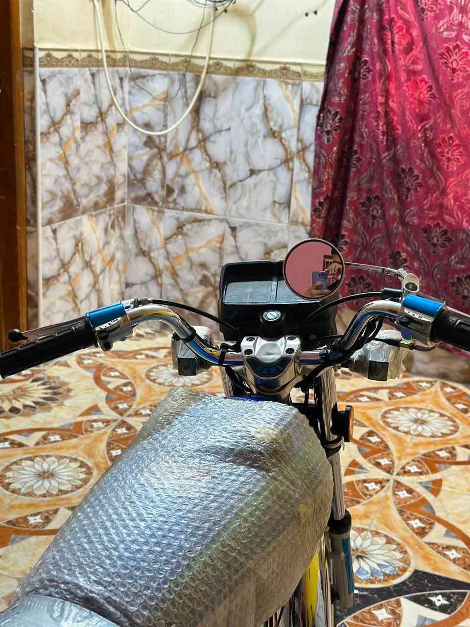 سلام عليكم لبيع دراجه نامه شلامجه مديل2023رقم او سنويه شرط ابسمي نضافه100/100العنوان البصرة قضاء المدينه السعر مليونين و100وبيه مجالي حك الجيه***********

