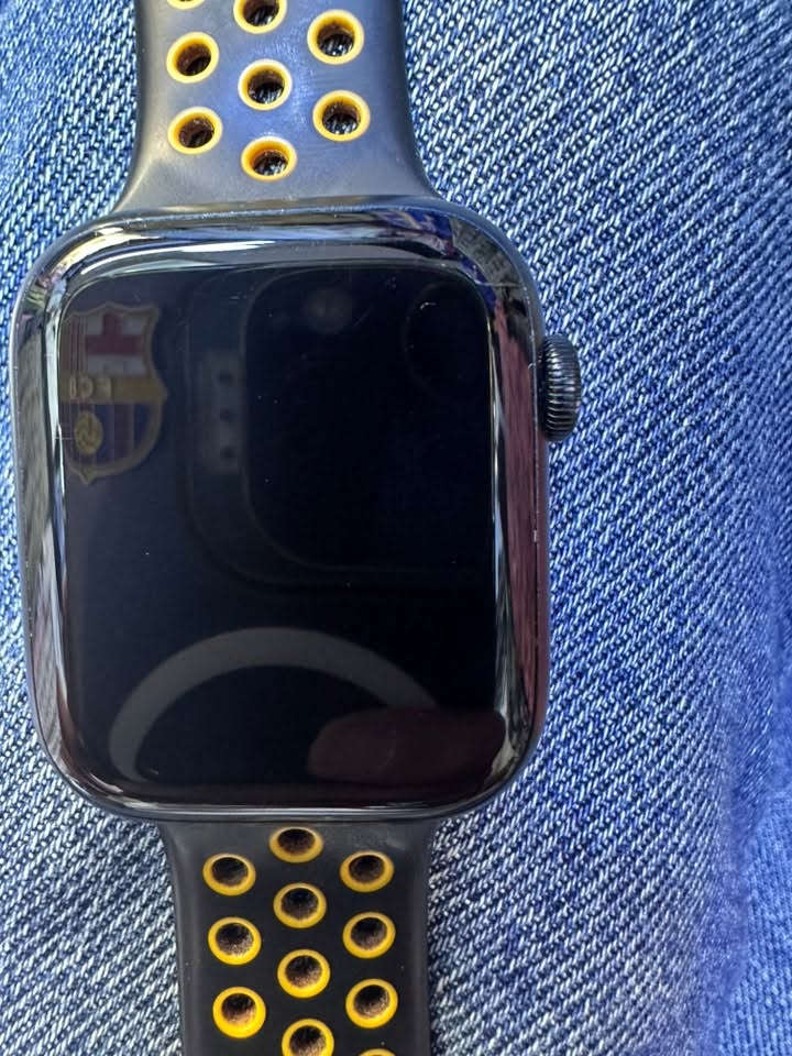 Apple watch series 8
ساعه أبل الجيل الثامن 
حجم الكبير 45mm
بطارية 93🔋
اللون Black المنيوم
ملحقاته سير اصلي وشاحنه اصليه بلاديه

السعر250 بيه مجال بسيط 
مكاني كربلاء
***********
