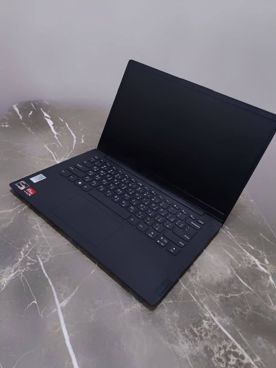 السلام عليكم لابتوب Lenovo k14 gen1 لابتوب معروف مواصفاته واداءة الرهيب
معالج Ryzen 5 5600U رام8 DDR4 الهارد256 SSD NVMW M.2 سريع جدًا يقلع الجهاز باقل من5 ثواني 
يفيد الالعاب بفضل الكرت المدمج Radeon RX Vega7 يوصل4 كيكا من الرام 
شغلت فورت نايت 140 فريم
كونتر سترايك2 110 فريم
ڤالورانت 150 فريم
اساين كريد اكثر من50 فريم
دارك سولز3 بحدود50 فريم
دارك سولز ريماسترد 70-80 فريم
جهاز مرتب وراقي ونضيف كلش تجي وتشوفه 
وياه جنطة وشاحنتة 
شاحنتة تايب سي 65 واط
سعره 425 الف البصرة الموفقية يم الشقق

التواصل وتساب ***********
