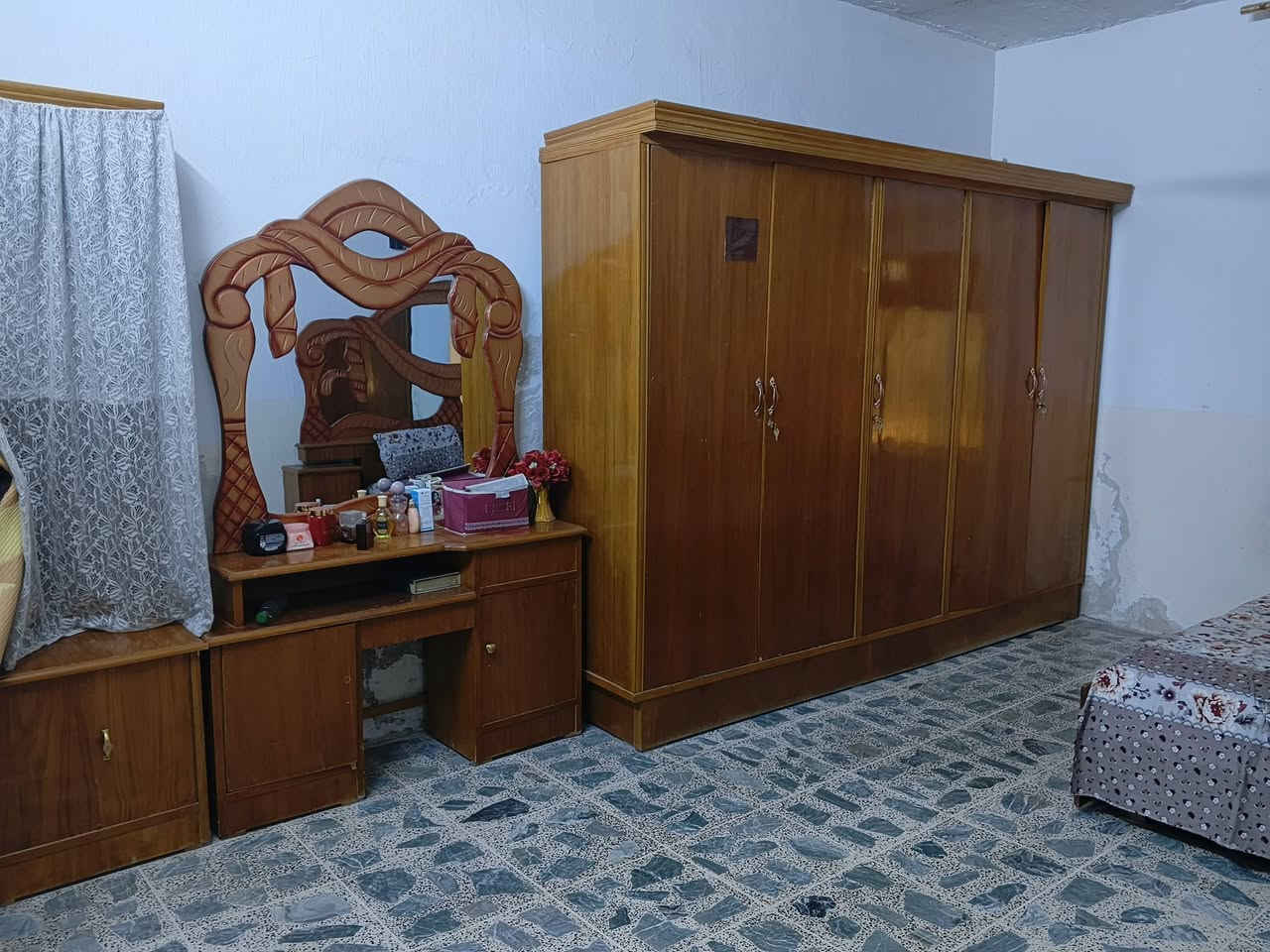 غرفه للبيع تفاصيل الاتصال ع رقم ‏‪***********‬‏
