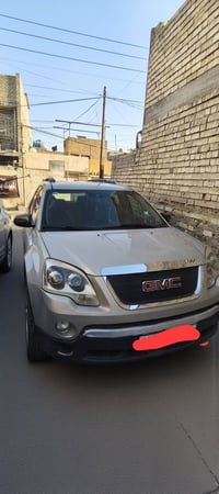 سيارة جمسي اكاديا الون اصفر ذهبي موديل 2008 الاستفسار 07727415583