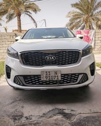 كيا سورنتو  موديل ٢٠٢٠ ماشيه ١٢٠اللف كير محرك مكفول  6V مبدل دعاميه  و...