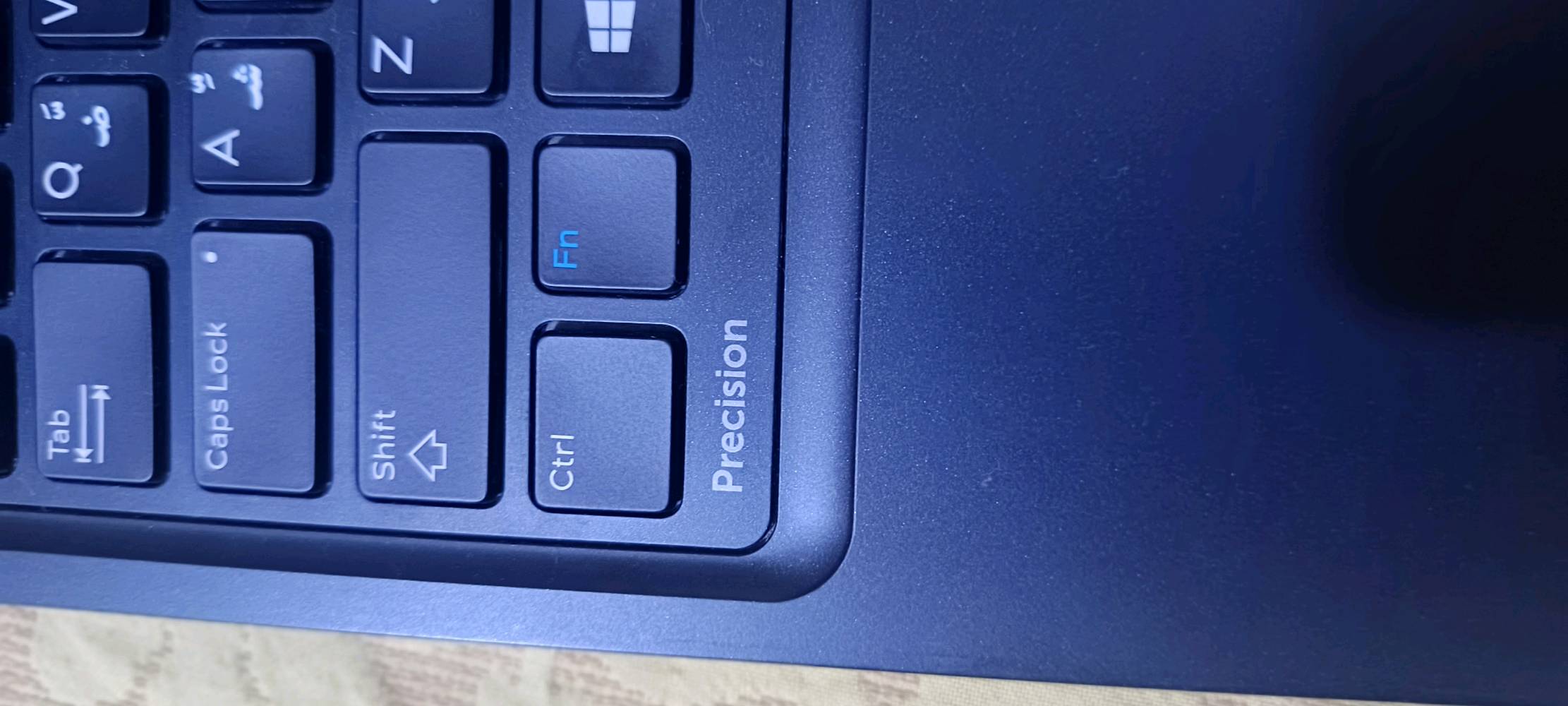 Dell • i7 الجيل السادس • كرت Quadro M620
