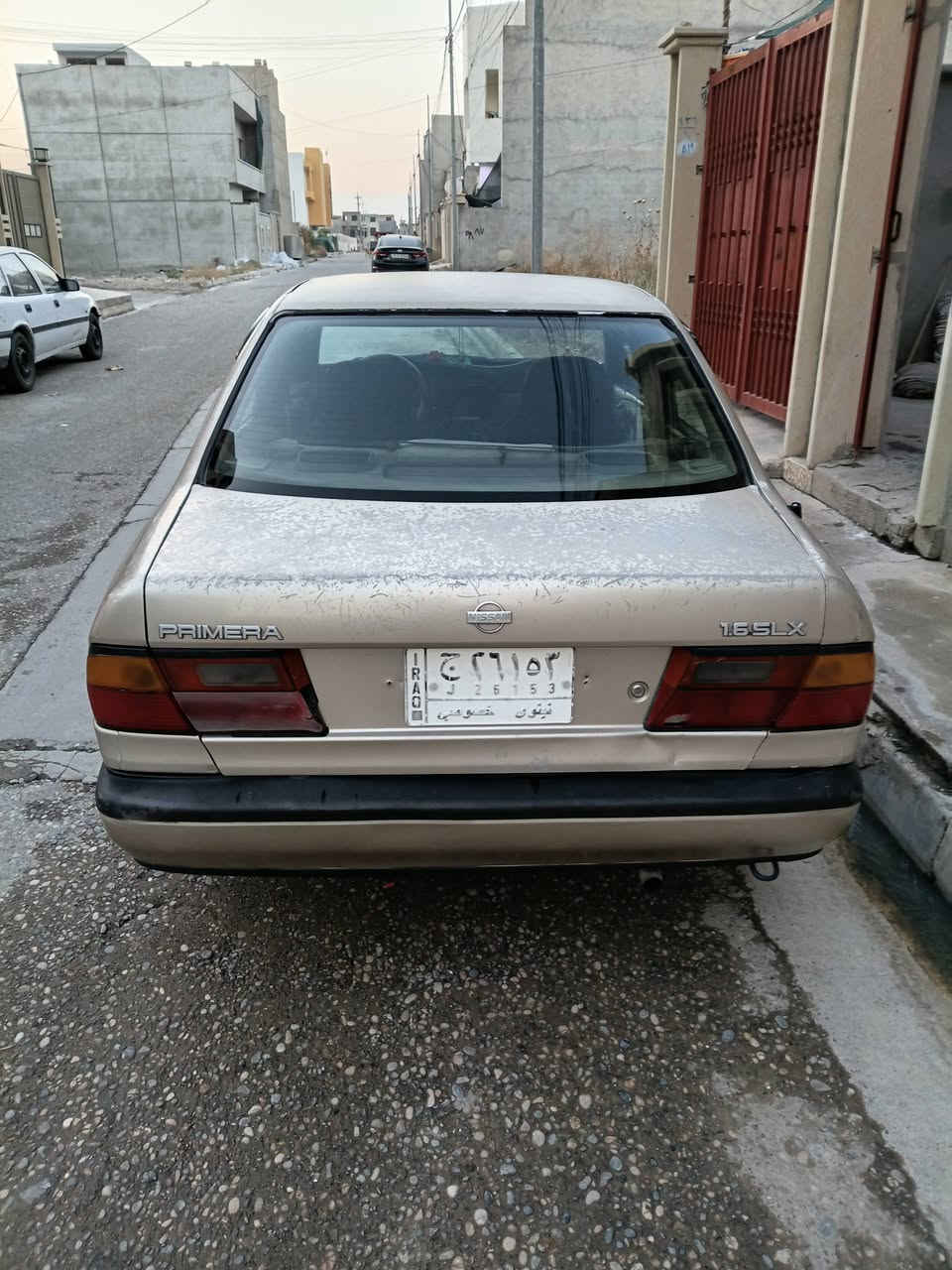 نيسان بريمير.  سياره حيل نضيفه محرك ١٦ مكينه جديده سياره وضع شركة السعر ٤٢  الرقم ***********
