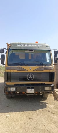 للبيع • شاحنة • للاستفسار