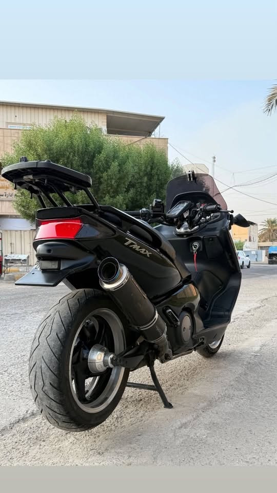 تي ماكس موديل 2008 للبيع
+964 773 410 8679

نص مكتوب في الصور:
- تي ماكس موديل 2008 الدراجة نازله من كلشي وكلاشي قبل فتره قليله ماشي 70 الف وبيها اوراق مزاد الغراض البيها 1_ صالنصه اوفر رياضي اصلي 2_ تدفئه يذات 3_ كپ رياضي 4_كاسحه 5_ كلجات رياضي 6_ دبل جامه 7_ سويجات بيها 4 8_ ستيرن رياضي مكاني بغداد الاعظمية اي استفسار خاص