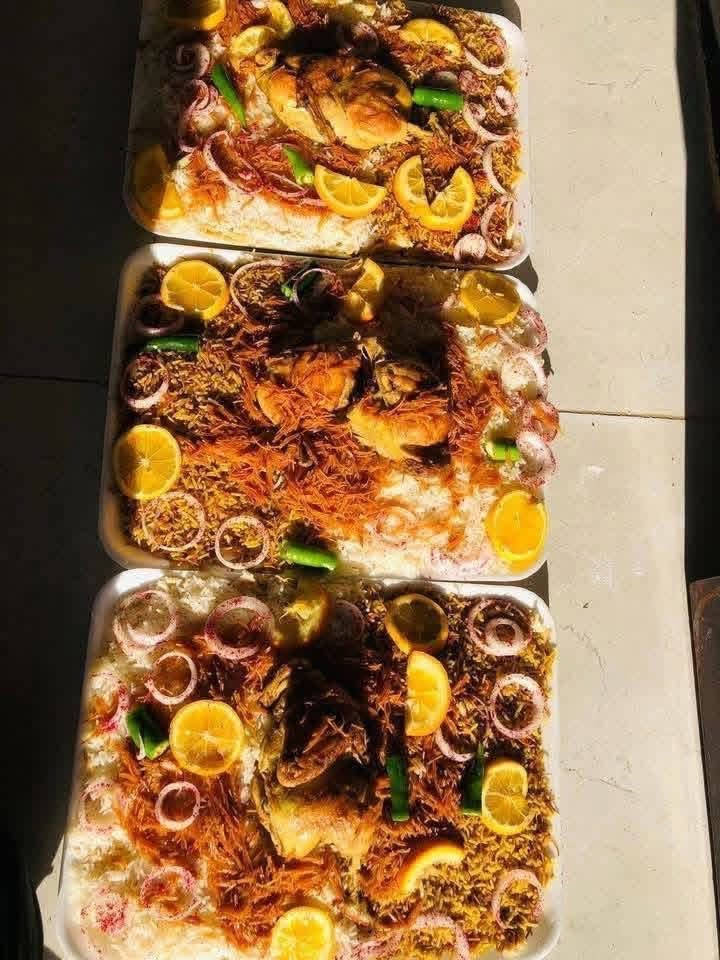 جفنات العمال • جفنات دجاج • متوفر غداً