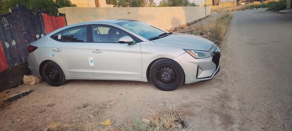 النترأ وارد امريكي مديل 19 
كير AT محرك دوش خير من الله رقم بغداد بسمي سنويه 2030 تخم تاير جديد السعر 115 بيها مجال قليل رقمي *********** بي وتساب
