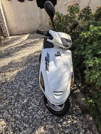 فراشه • تحتاج باتري • نظيفه