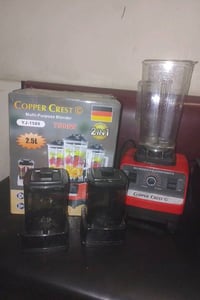 خلاطات عدد اثنين مع الطاحونات مع 20كلاص كبير مال عصير الخلاطات اخو الج...