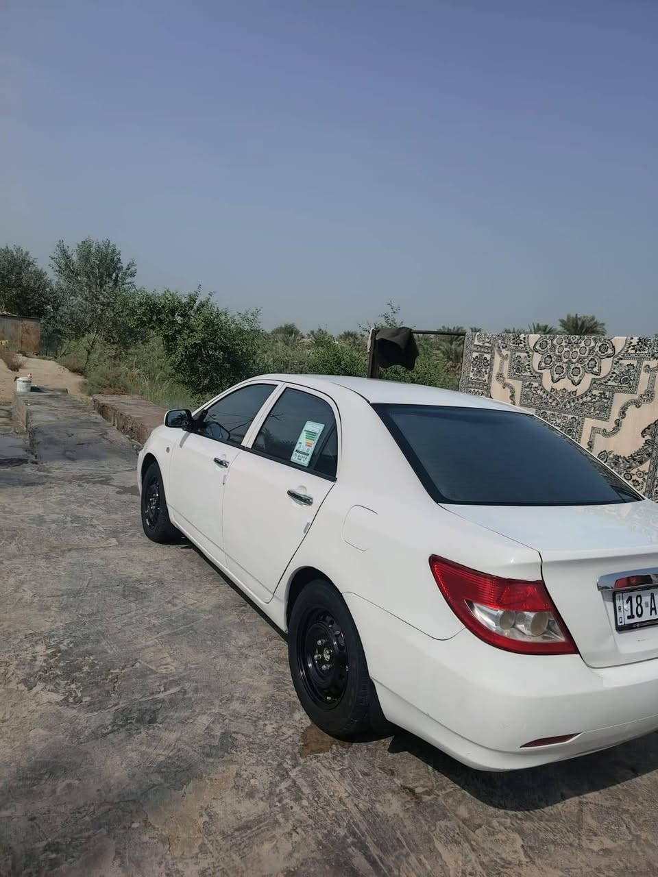 بي واي دي F3 • ٢٠١٢ • رقم بابل