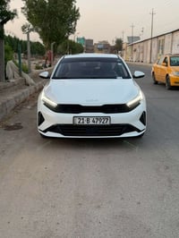 شباب عندي k3 موديل 2022 سياره خليجي مكفوله من الضربه والصبغ والباردماش...