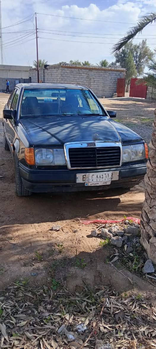 مرسيدس ٣٠٠ • ديزل • رقم بغداد