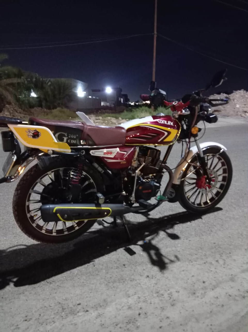 سلام عليكم شباب دراجه سولنك مكينه 200ccCBF ضاقطه وزنجيل دراجه جديده كلش حلوه ماناقصه كلشي شغال بيها موديل 2025 للبيع مكاني رمادي سعرها مليون و100مجال قليل لشراي يتصل ***********
