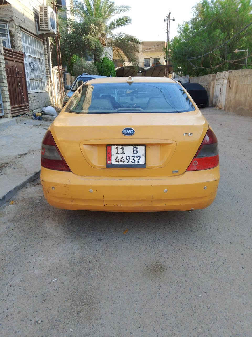 السلام عليكم
BYD F6
رقم بغداد للبيع كير ومحرك مكفول تبريد ما بيها 
موديل 2011
تحويل ثاني يوم السعر 36 ورقة وبيها مجال بسيط حك الجية
***********
