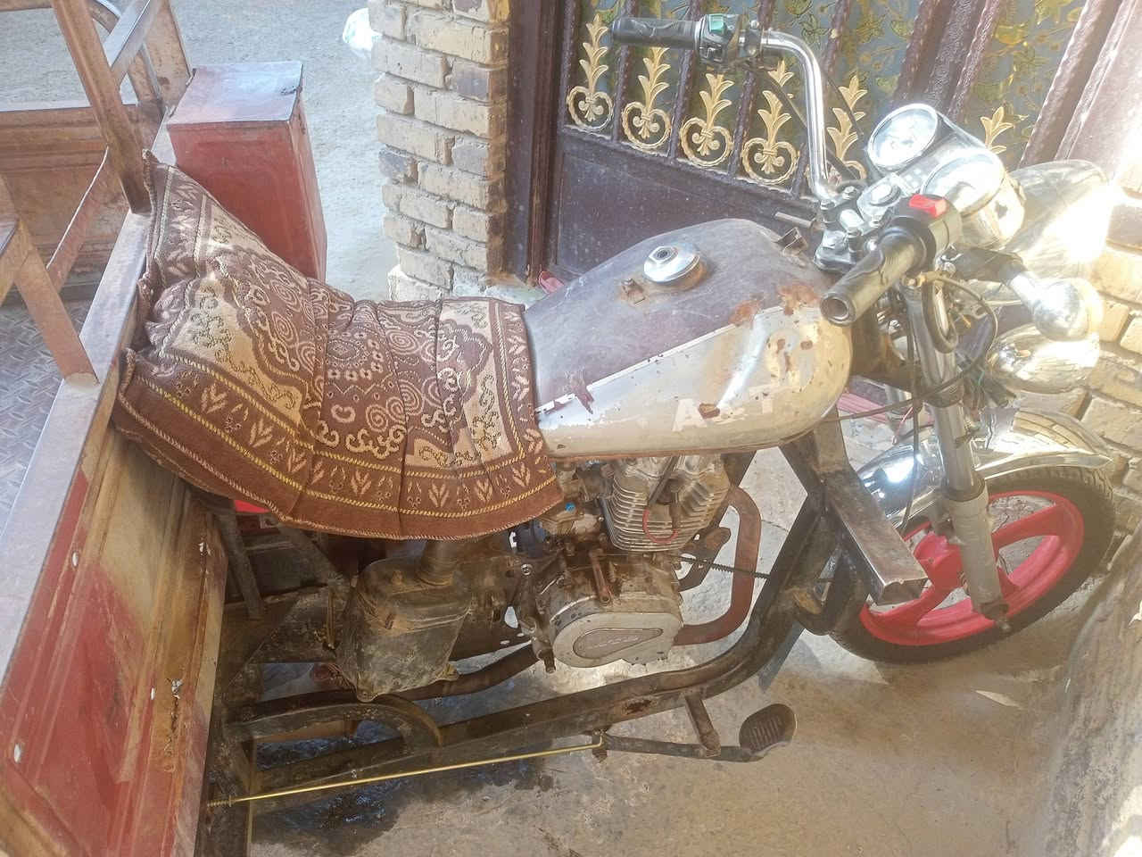 سلام عليكم شباب ستوته كلك البيع لسعر 450وبيه مجال الديوانية  قضاء الدعاره الهاتف ***********
@

