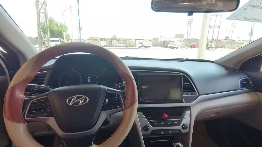 النترا 2019 فئه الـ سوبر
مكينه 2000
گير At 
فول مواصفات ماعدا البصمه بأسمي سنويه للـ30
مكفوله عام سونار مرفق بلمنشور 
*********** 
السعر 158

